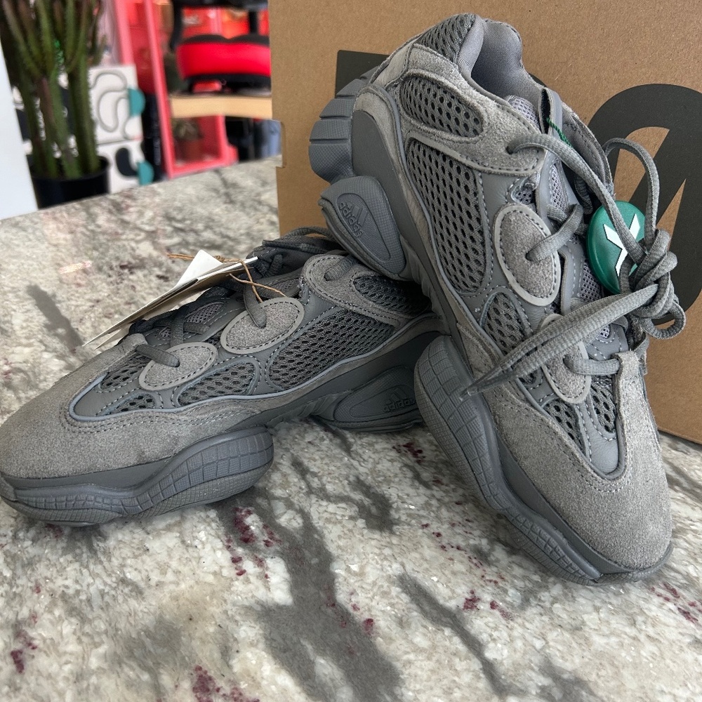 Yeezy 500